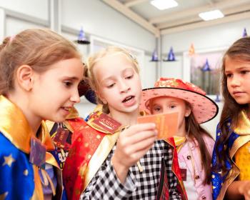 Новый год в Южно-Сахалинске глазами школьников: квесты, игры и секреты организации