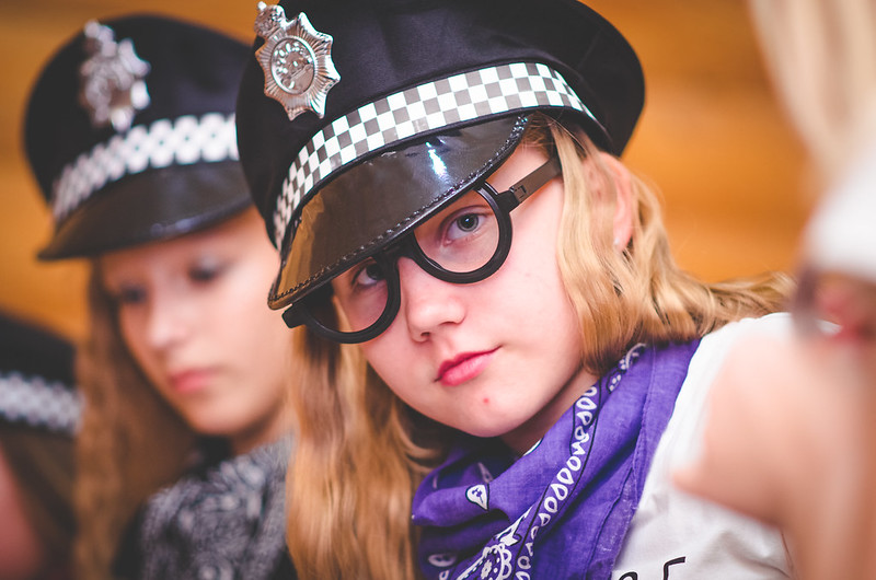 Как отметить 8 Марта в школе: веселый праздничный концерт в Yuzhno-Sakhalinsk