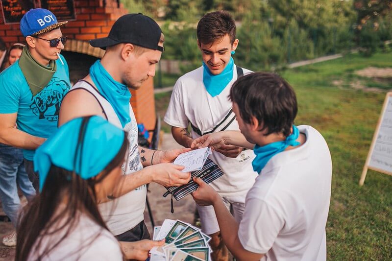 Как отметить майские праздники на природе в Южно-Сахалинске — идеи отдыха, квесты и сценарии