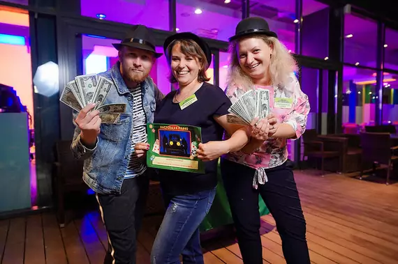 Как отметить 8 Марта в Южно-Сахалинске: лучшие идеи для работы и праздника